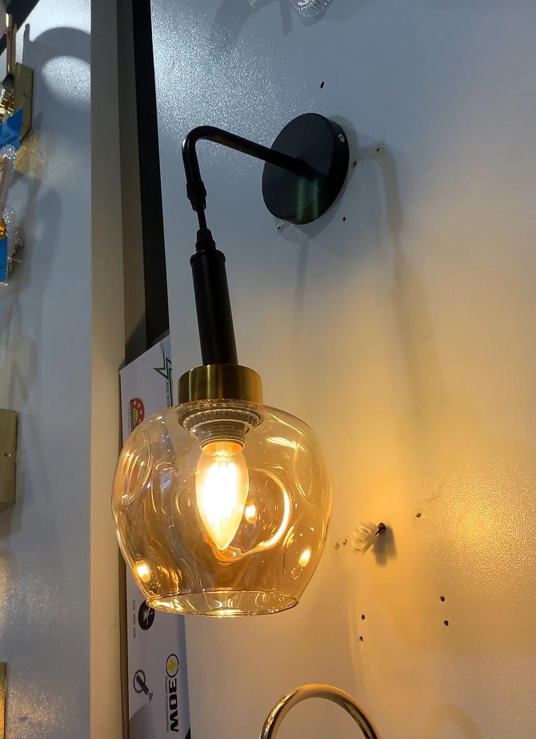 Globe Glass Shade | Wall Lamp Fixture Light E27 | D6705 | 