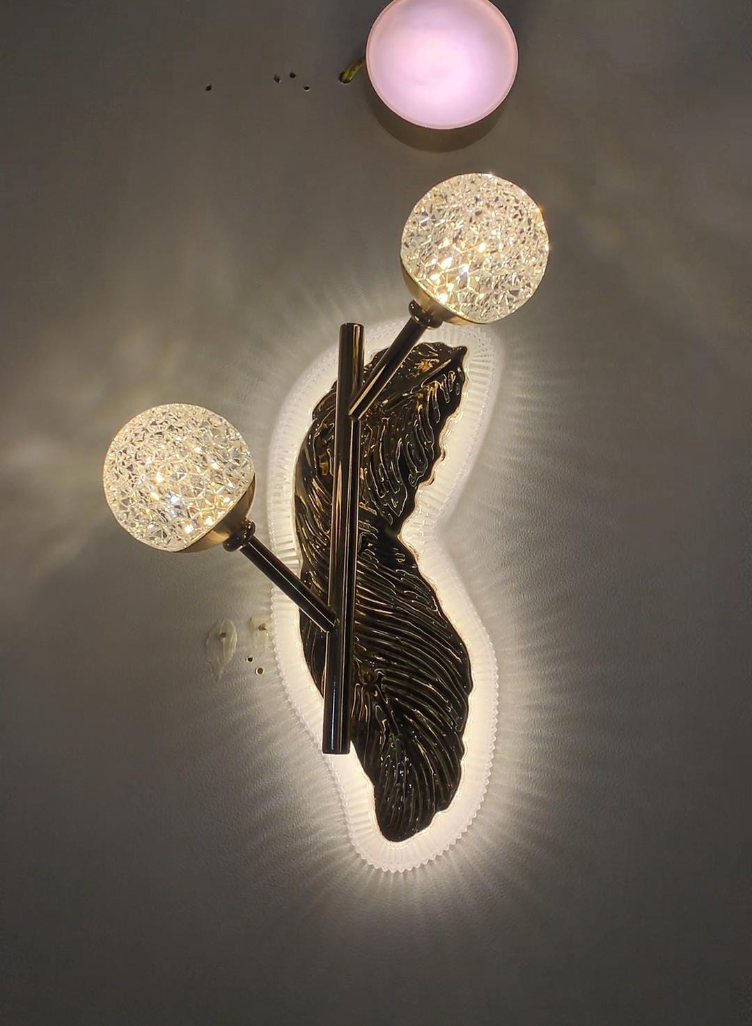 Luxury and Modern Design Home Decor Wall Lamp With LED Light